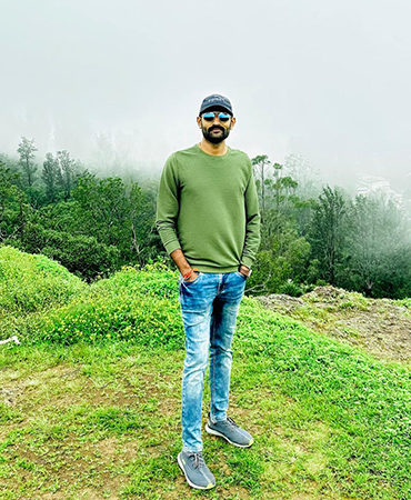 Nikunj Bhuva